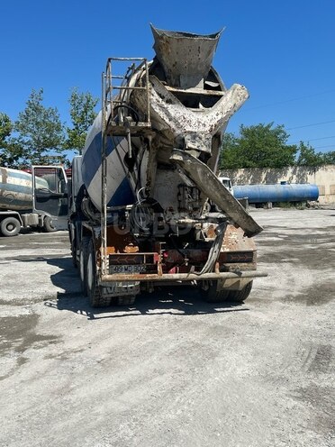 Iveco Trakker 2006, 650,000 km - 13.0 l - Bakı