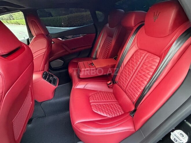 Maserati Quattroporte 2021, 118,000 km - 3.0 l - Bakı
