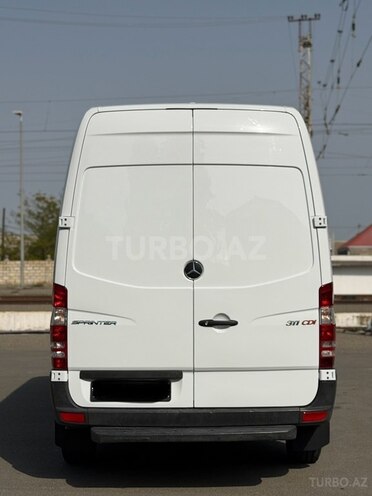 Mercedes Sprinter 313 2009, 195,000 km - 2.2 л - Gəncə