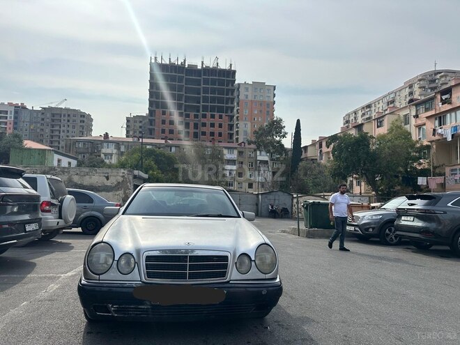 Mercedes E 200 1996, 358,000 km - 2.0 l - Bakı