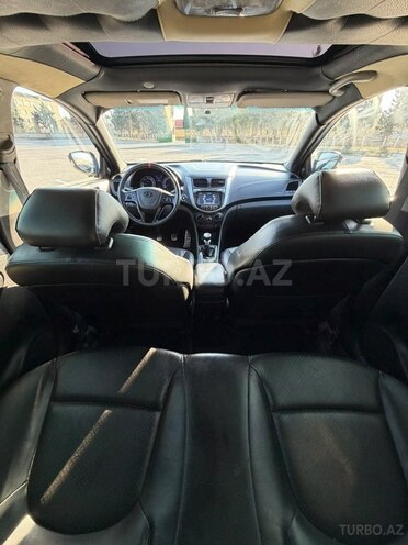Hyundai Accent 2013, 240,000 km - 1.6 l - Bakı