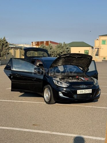 Hyundai Accent 2013, 240,000 km - 1.6 l - Bakı