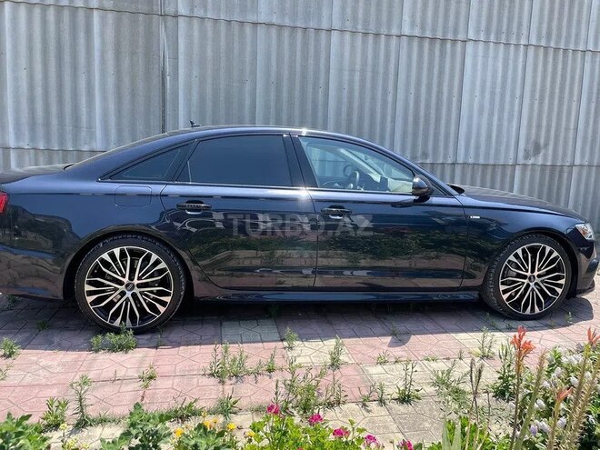 Audi A6 2017, 128,600 km - 2.0 л - Bakı