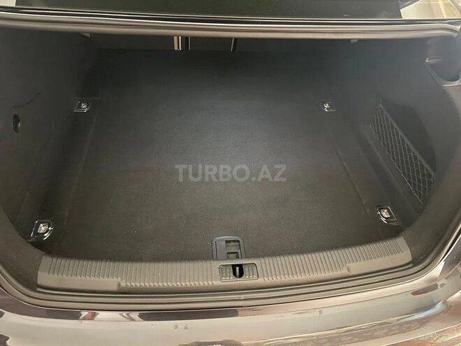 Audi A6 2017, 128,600 km - 2.0 л - Bakı