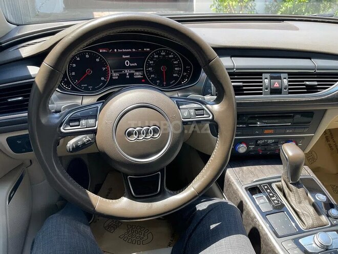 Audi A6 2017, 128,600 km - 2.0 л - Bakı