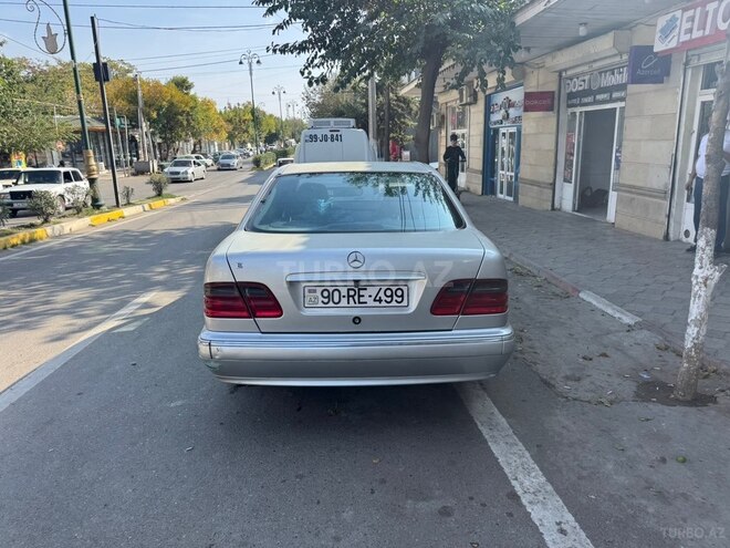 Mercedes E 240 1999, 550,000 km - 2.4 l - İmişli
