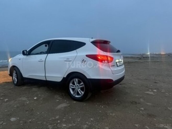 Hyundai ix35 2011, 300,000 km - 2.0 l - Bakı