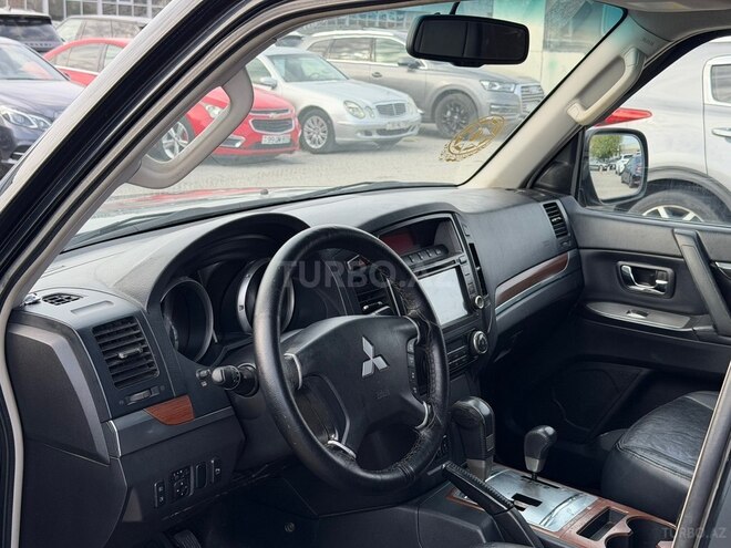 Mitsubishi Pajero 2007, 245,000 km - 3.0 l - Bakı
