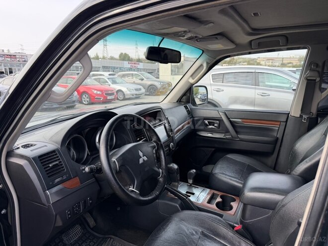 Mitsubishi Pajero 2007, 245,000 km - 3.0 l - Bakı