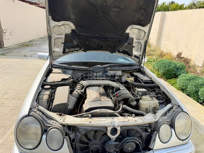 Mercedes E 280 1995, 391,000 km - 2.8 l - Bakı