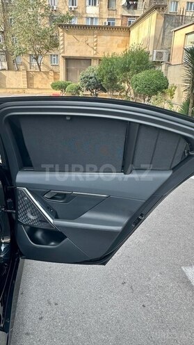 BMW i5 2023, 60,000 km - 0.0 л - Bakı