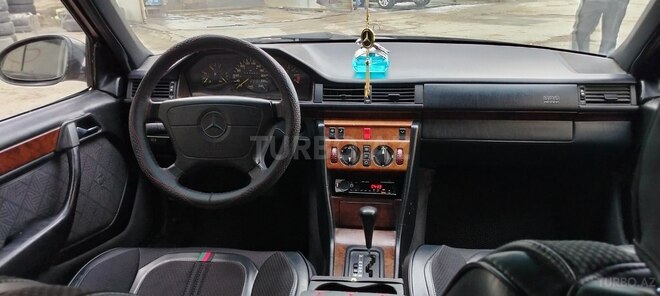 Mercedes 220 E 1994, 425,000 km - 2.2 l - Bakı
