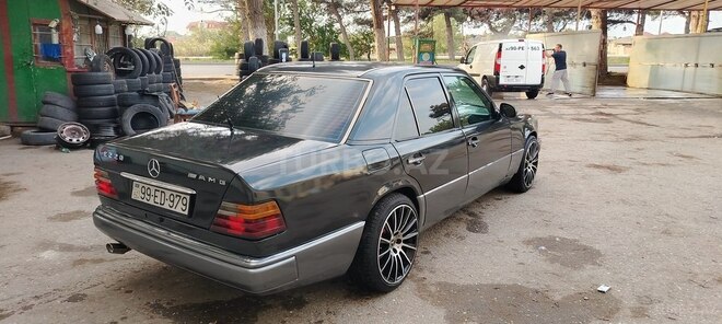 Mercedes 220 E 1994, 425,000 km - 2.2 l - Bakı