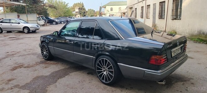 Mercedes 220 E 1994, 425,000 km - 2.2 l - Bakı