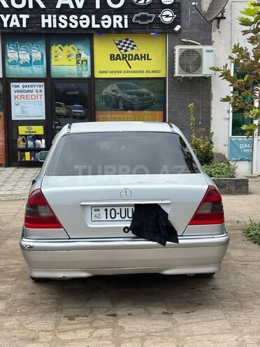 Mercedes C 180 1994, 700,000 km - 1.8 л - Salyan