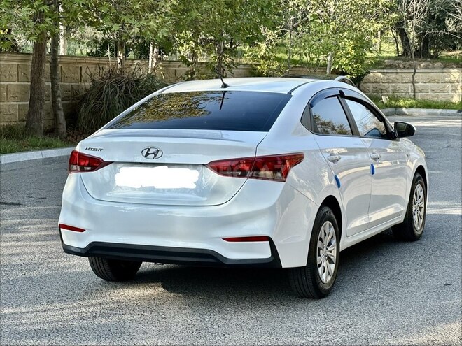Hyundai Accent 2019, 118,000 km - 1.4 л - Bakı