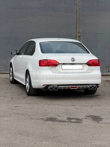 Volkswagen Jetta 2014, 117,000 km - 2.0 l - Gəncə
