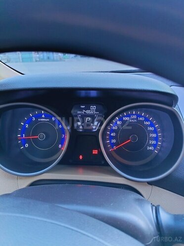Hyundai Elantra 2011, 260,000 km - 1.8 l - Bakı