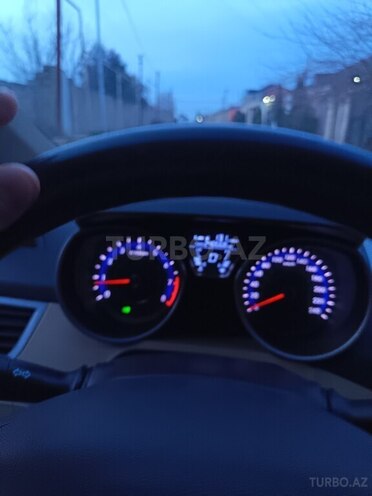Hyundai Elantra 2011, 260,000 km - 1.8 l - Bakı