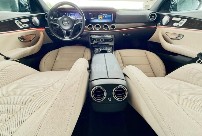 Mercedes E 300 2018, 106,000 km - 2.0 л - Bakı