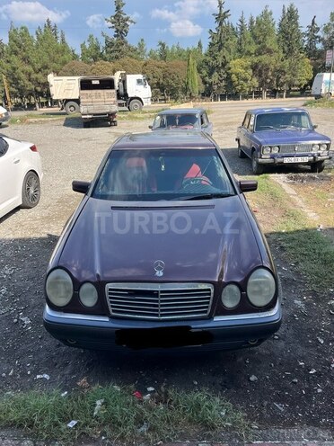 Mercedes E 230 1995, 454,373 km - 2.3 л - Ağcabədi