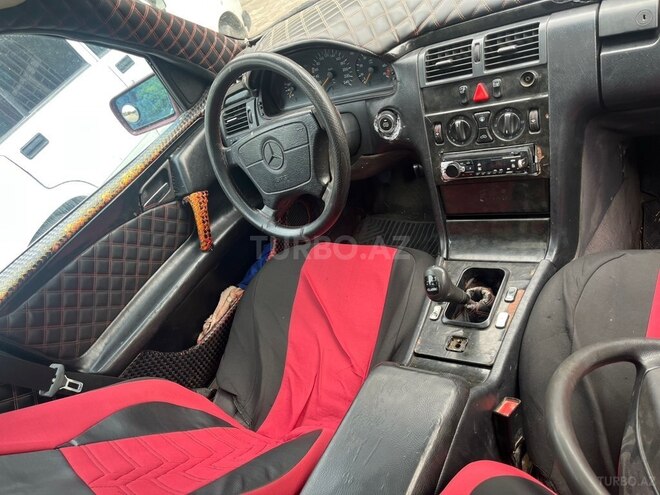 Mercedes E 230 1995, 454,373 km - 2.3 л - Ağcabədi
