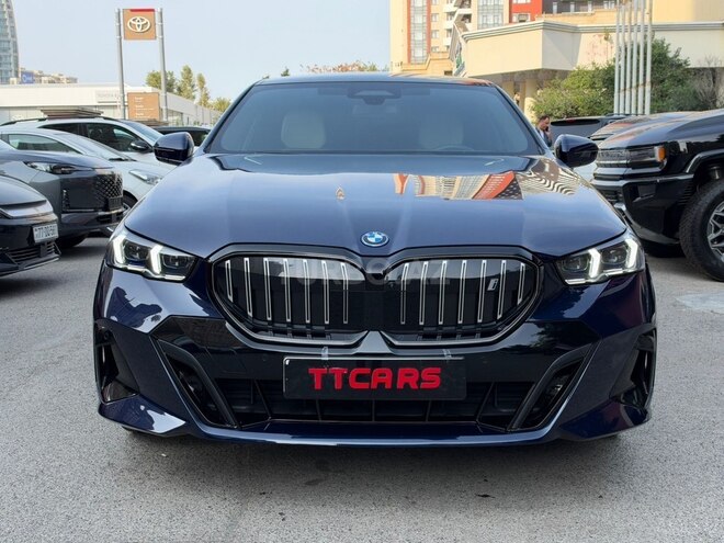 BMW i5 2023, 26,000 km - 0.0 л - Bakı