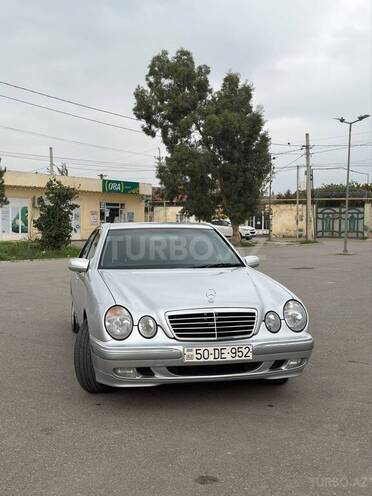 Mercedes E 240 2001, 350,000 km - 2.4 л - Şirvan