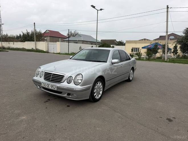 Mercedes E 240 2001, 350,000 km - 2.4 л - Şirvan