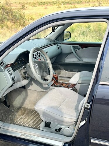 Mercedes E 200 2000, 446,000 km - 2.0 l - Sumqayıt