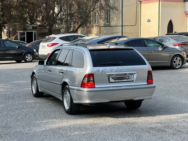 Mercedes C 240 2000, 325,000 km - 2.4 л - Bakı