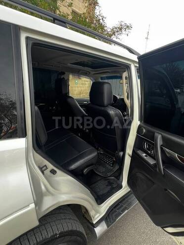 Mitsubishi Pajero 2010, 232,639 km - 3.5 l - Bakı