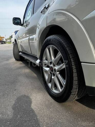 Mitsubishi Pajero 2010, 232,639 km - 3.5 l - Bakı