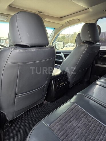 Toyota Land Cruiser 2012, 124,000 km - 4.6 l - Bakı