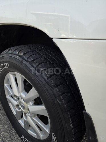 Toyota Land Cruiser 2012, 124,000 km - 4.6 l - Bakı