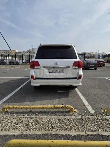 Toyota Land Cruiser 2012, 124,000 km - 4.6 l - Bakı