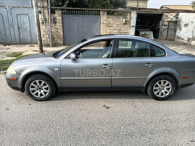 Volkswagen Passat 2002, 250,000 km - 1.8 л - Sumqayıt