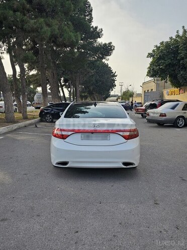 Hyundai Grandeur 2011, 296,859 km - 3.0 л - Bakı
