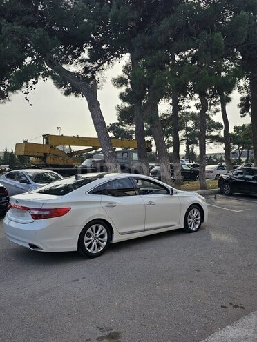 Hyundai Grandeur 2011, 296,859 km - 3.0 л - Bakı