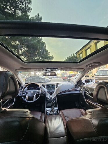 Hyundai Grandeur 2011, 296,859 km - 3.0 л - Bakı