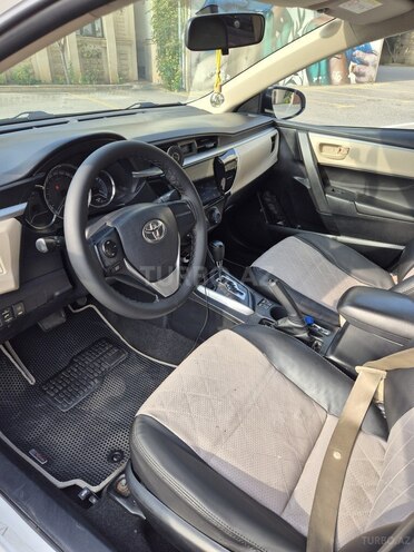 Toyota Corolla 2014, 262,800 km - 1.6 l - Bakı