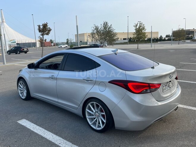 Hyundai Elantra 2013, 233,033 km - 1.8 l - Bakı