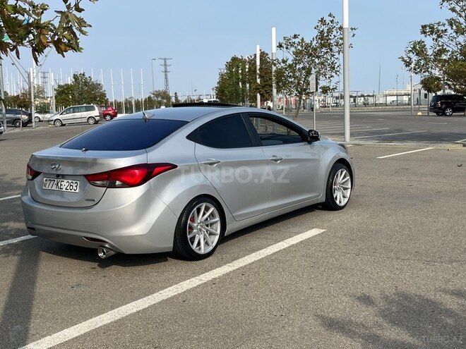 Hyundai Elantra 2013, 233,033 km - 1.8 l - Bakı