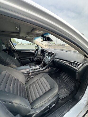 Ford Fusion (North America) 2019, 290,000 km - 2.0 л - Sumqayıt