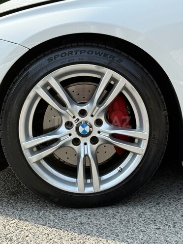 BMW 328 2015, 135,000 km - 2.0 л - Bakı