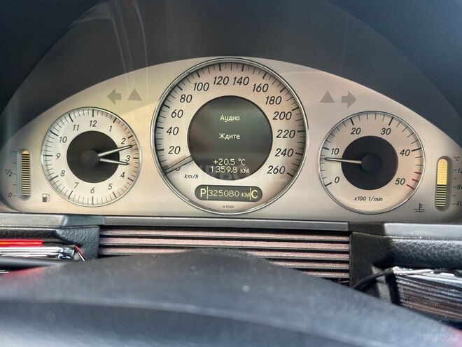 Mercedes E 220 2007, 325,060 km - 2.2 л - Bakı