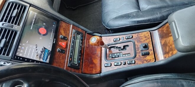 Mercedes E 240 1999, 235,786 km - 2.4 л - Bakı
