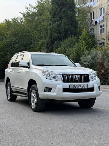 Toyota Land Cruiser Prado 2011, 150,000 km - 2.7 л - Bakı