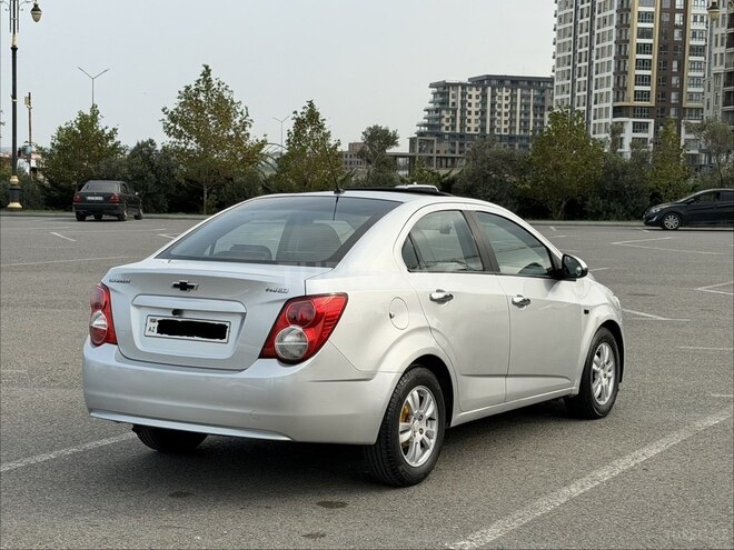 Chevrolet Aveo 2013, 318,000 km - 1.4 л - Sumqayıt