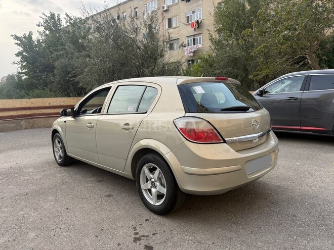 Opel Astra 2006, 230,000 km - 1.4 л - Sumqayıt